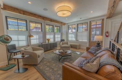Academy Place | Larkspur 